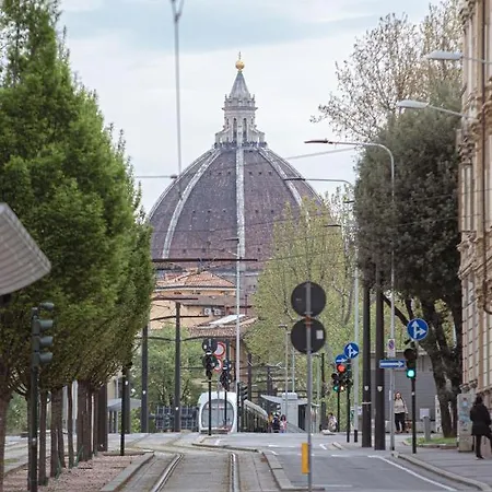 Statuto Apartment Florenz